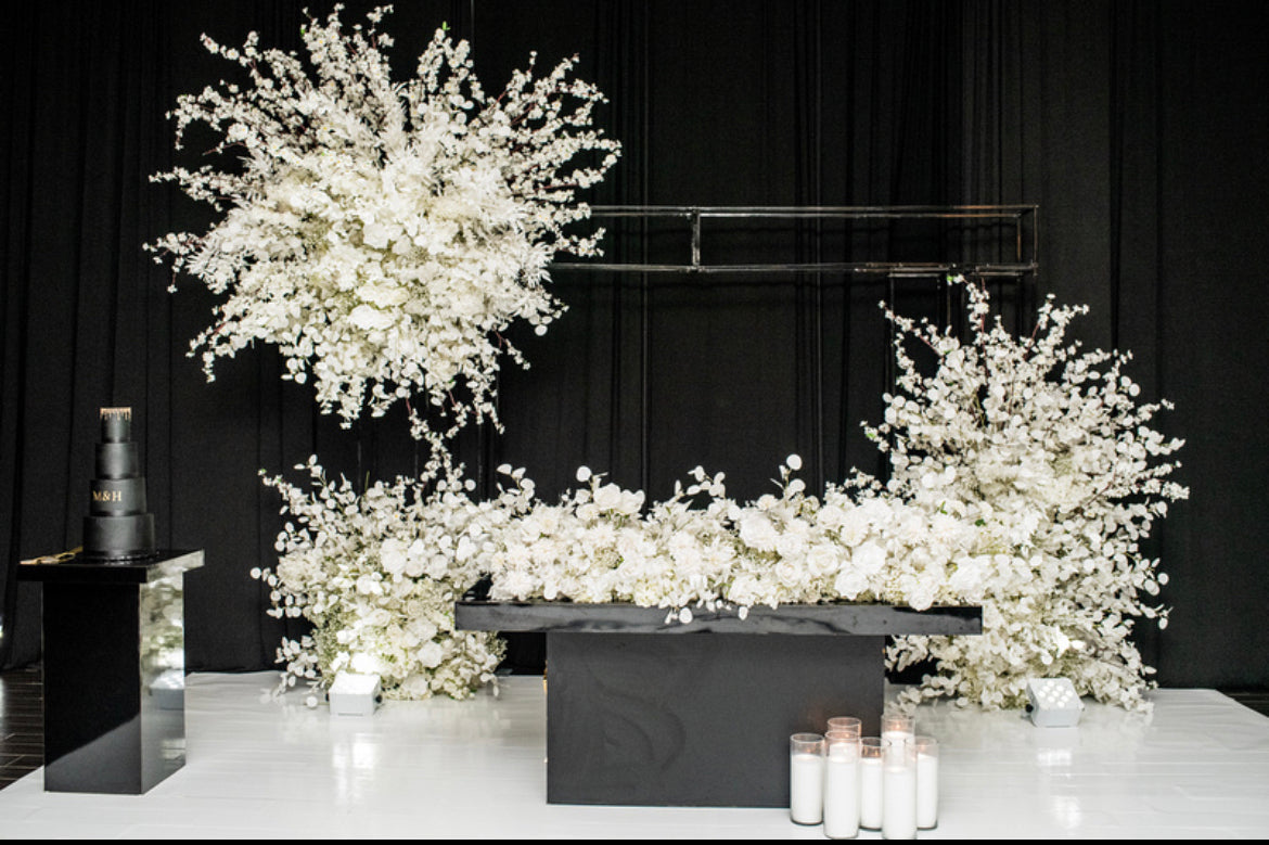 Abbey Gold Arch / Backdrop